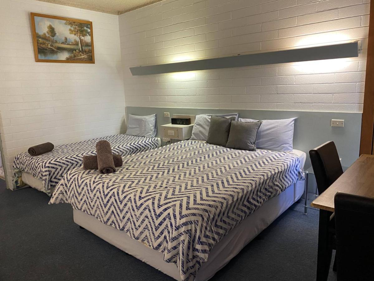 Capri Motel Balranald Zewnętrze zdjęcie