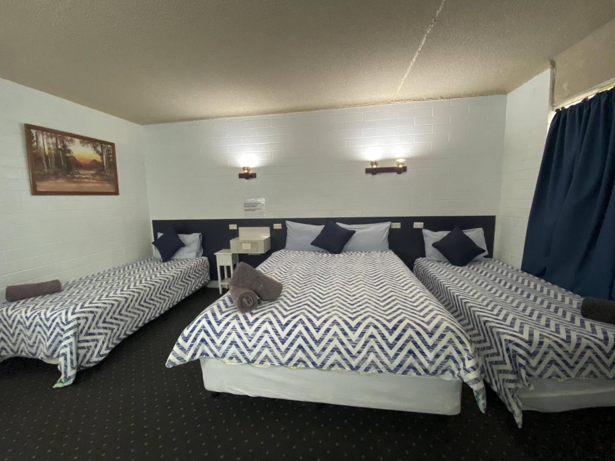 Capri Motel Balranald Zewnętrze zdjęcie