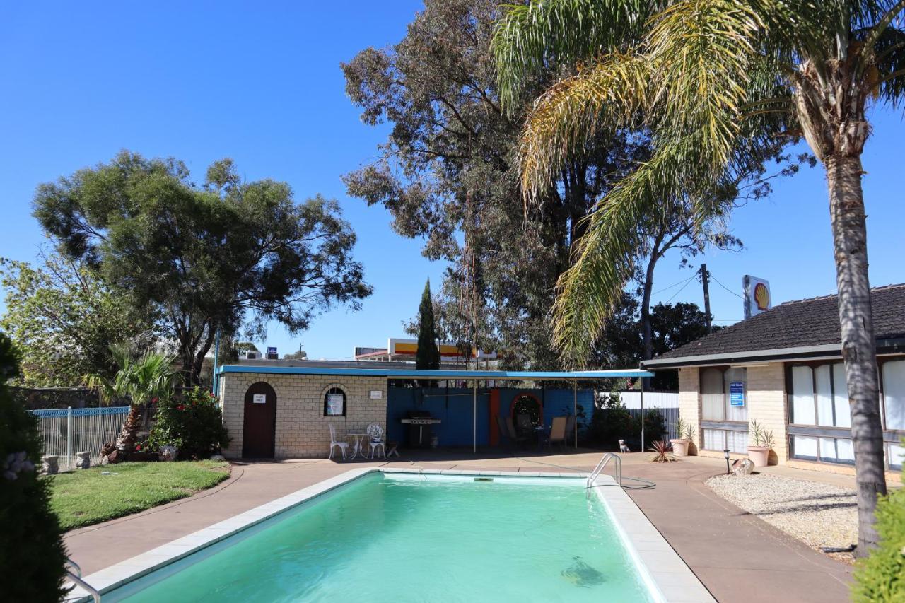 Capri Motel Balranald Zewnętrze zdjęcie