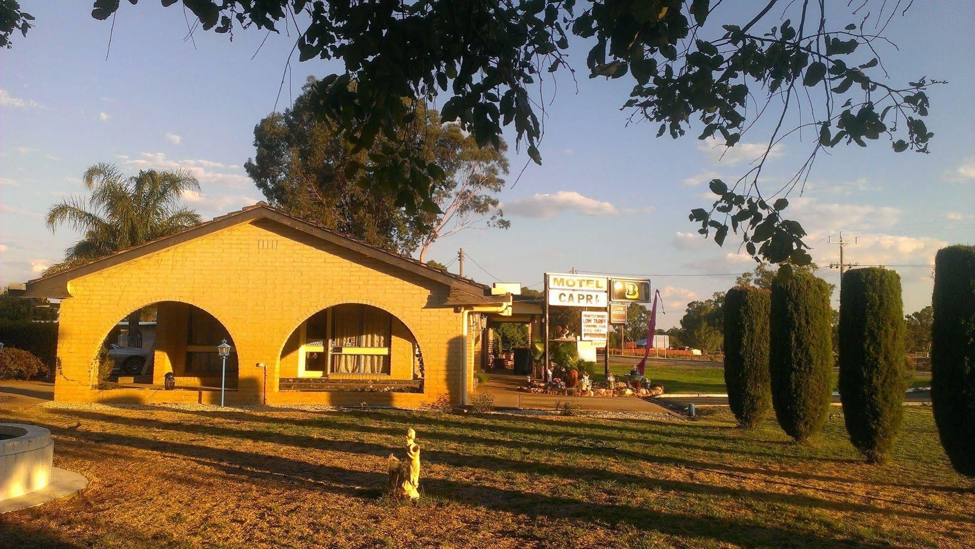 Capri Motel Balranald Zewnętrze zdjęcie